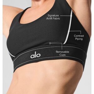 Alo Airlift Suit up bra- black and white